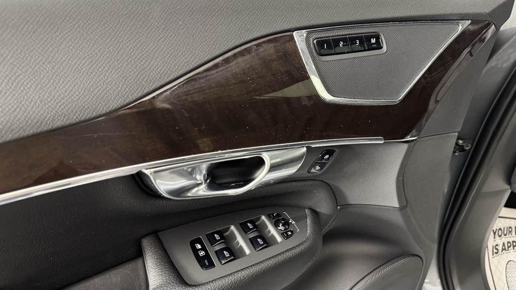 used 2018 Volvo XC90 car, priced at $20,372