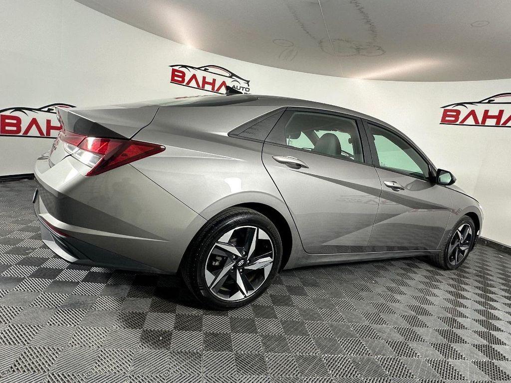 used 2023 Hyundai Elantra car