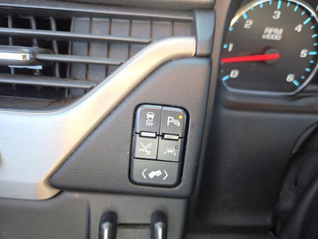 used 2019 GMC Yukon XL car, priced at $33,926