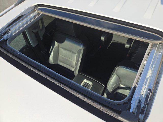 used 2019 GMC Yukon XL car, priced at $33,926