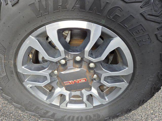 used 2022 GMC Sierra 2500 car, priced at $44,000