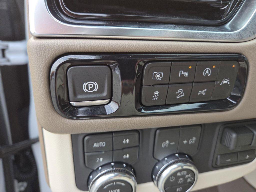 new 2026 GMC Yukon XL car, priced at $100,366