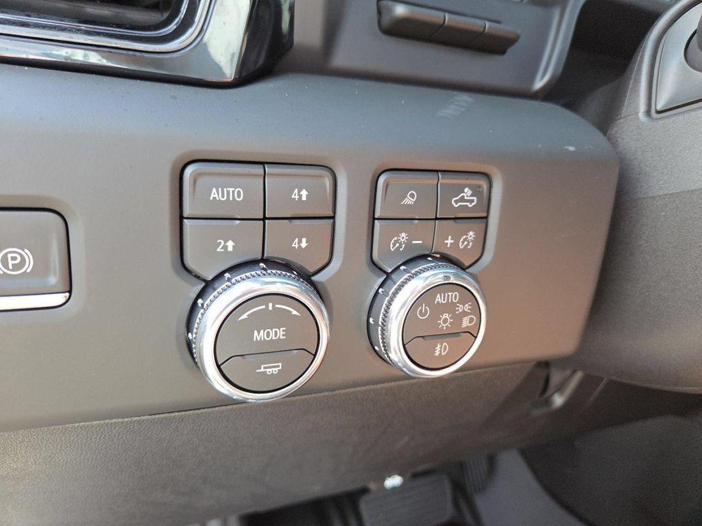 new 2026 GMC Sierra 2500 car, priced at $83,601