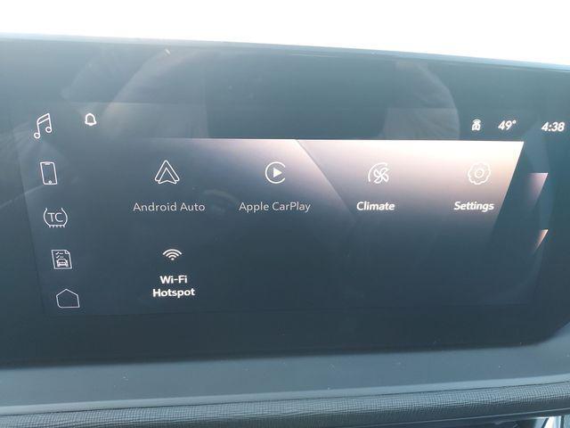 new 2025 Buick Envista car, priced at $27,050