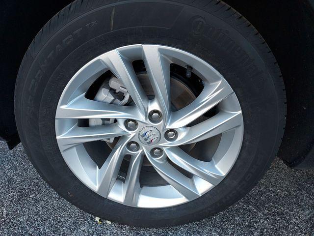 new 2025 Buick Envista car, priced at $27,050