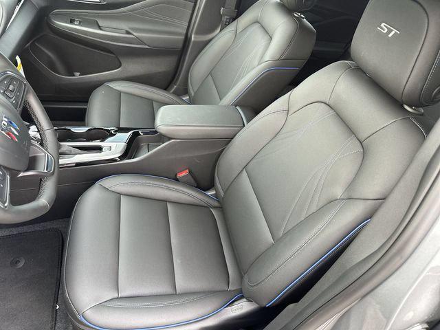 new 2026 Buick Envista car, priced at $28,329