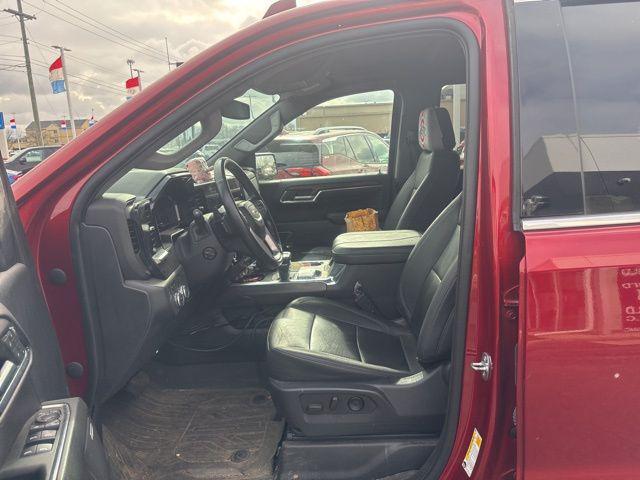 used 2023 GMC Sierra 1500 car, priced at $43,621