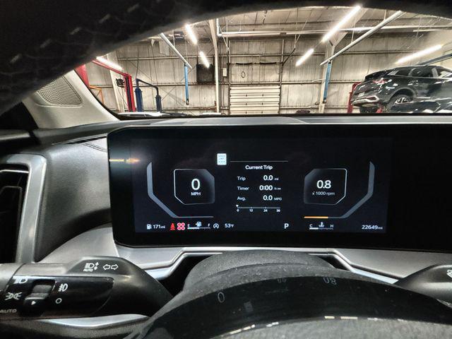 used 2025 Kia Sorento car, priced at $36,621