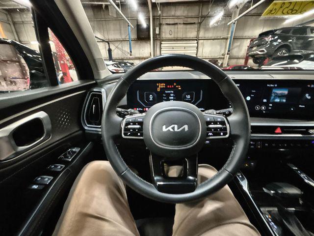 used 2025 Kia Sorento car, priced at $36,621