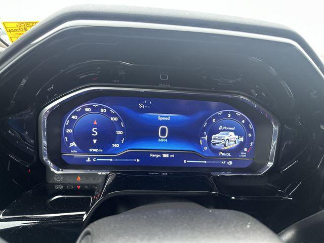 used 2024 Chevrolet Silverado 1500 car, priced at $40,614