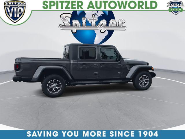 used 2024 Jeep Gladiator car, priced at $35,103