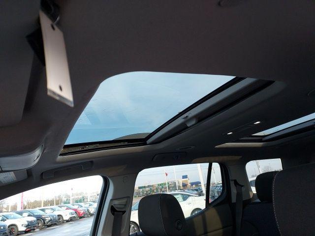 used 2023 GMC Acadia car, priced at $23,337