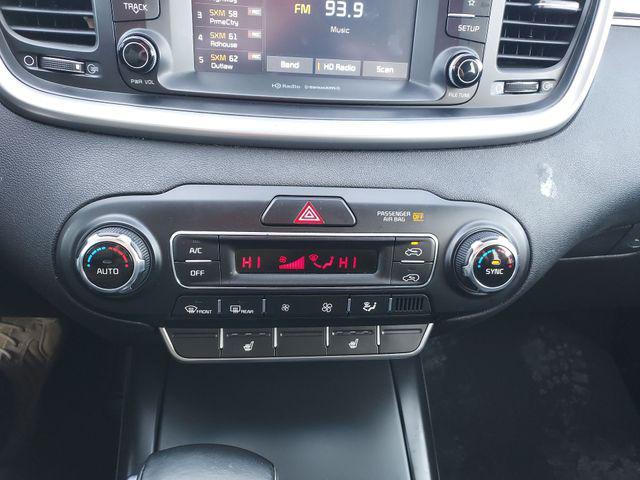 used 2019 Kia Sorento car, priced at $13,123