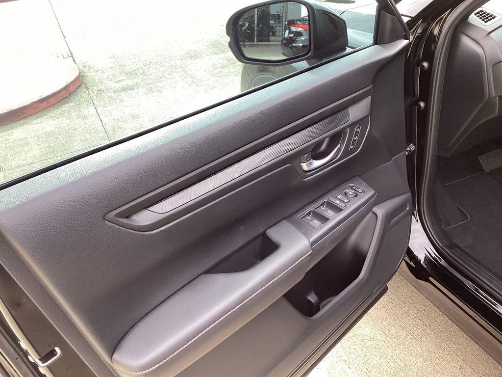 used 2024 Honda CR-V Hybrid car, priced at $32,500