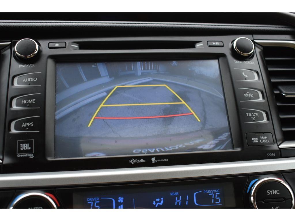 used 2014 Toyota Highlander car, priced at $18,999