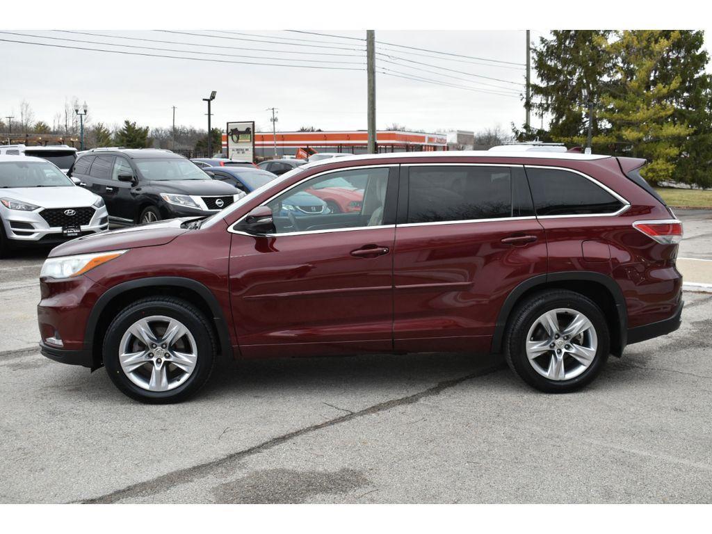 used 2014 Toyota Highlander car, priced at $18,999