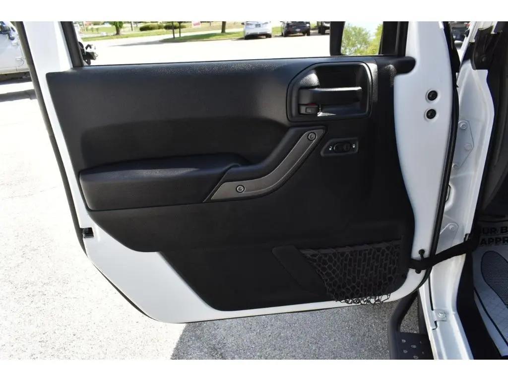 used 2017 Jeep Wrangler Unlimited car, priced at $18,999