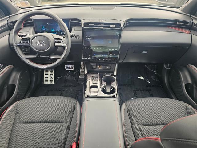 2024 White Pearl Hyundai TUCSON Hybrid