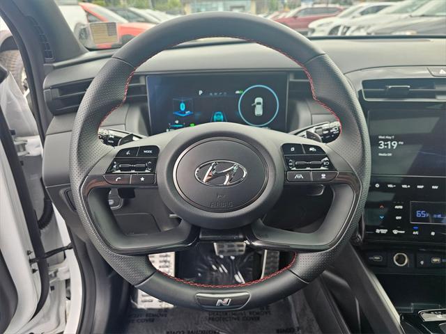 2024 White Pearl Hyundai TUCSON Hybrid