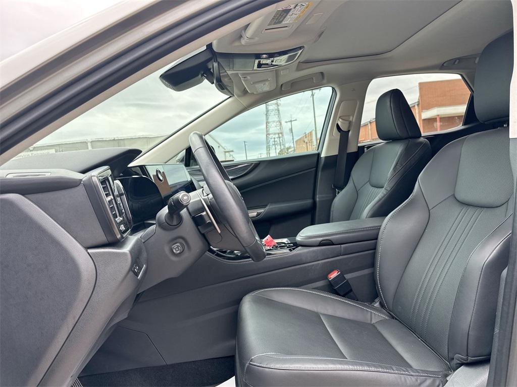 used 2025 Lexus NX 250 car, priced at $39,622