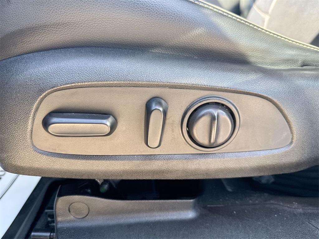 used 2018 GMC Acadia car, priced at $9,523