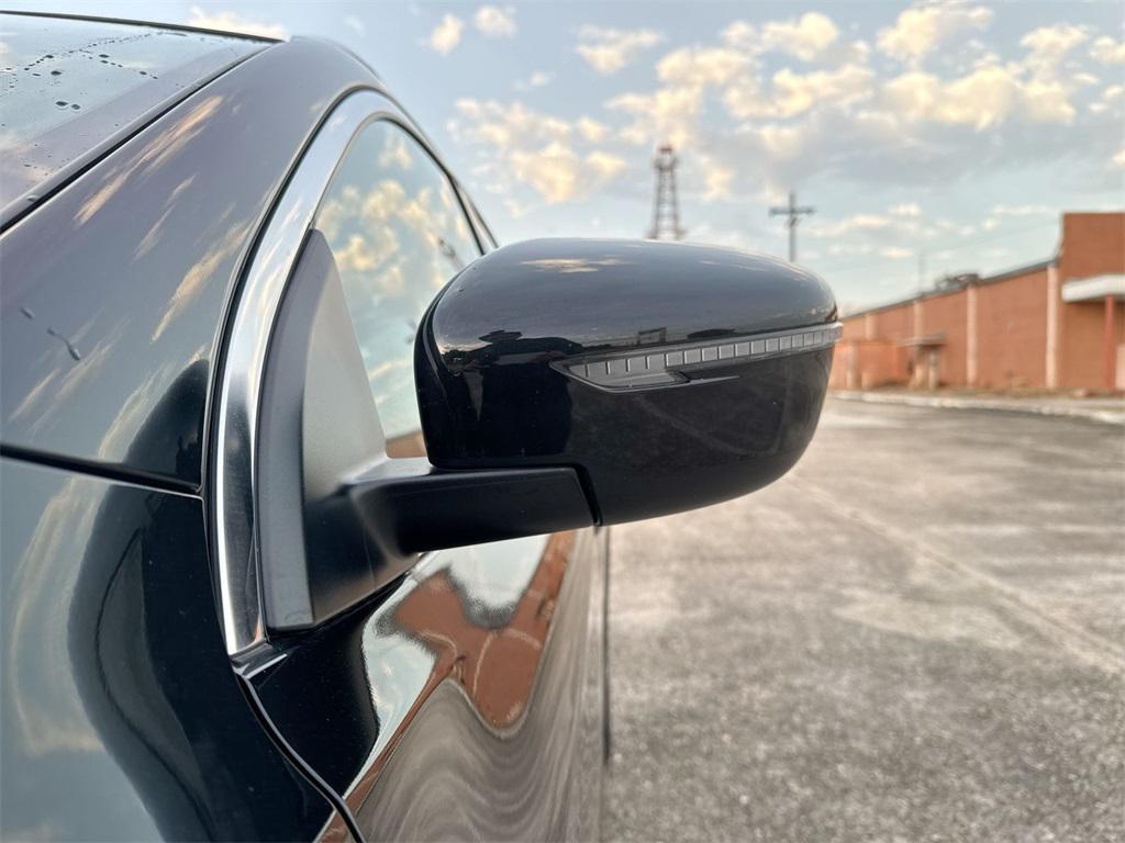 used 2022 Nissan Rogue Sport car, priced at $18,417