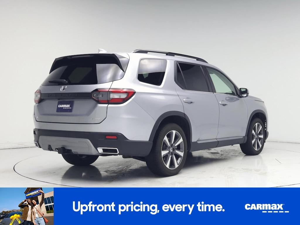 used 2025 Honda Pilot car, priced at $50,998