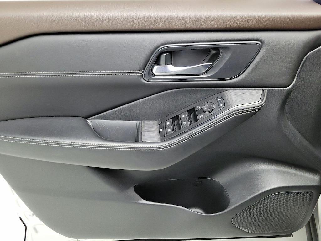 used 2023 Nissan Rogue car, priced at $25,998