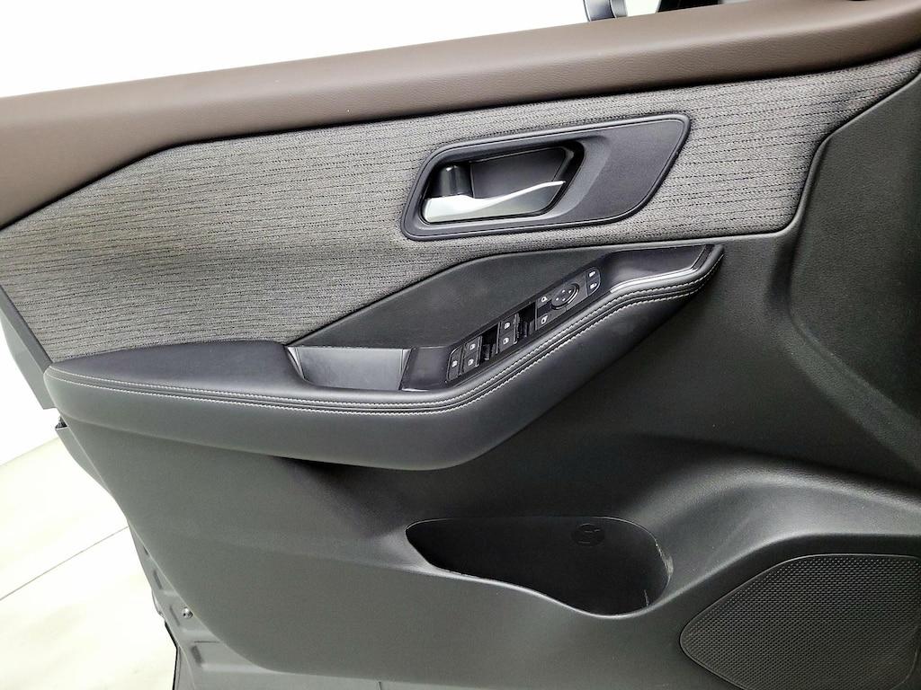 used 2023 Nissan Rogue car, priced at $23,998