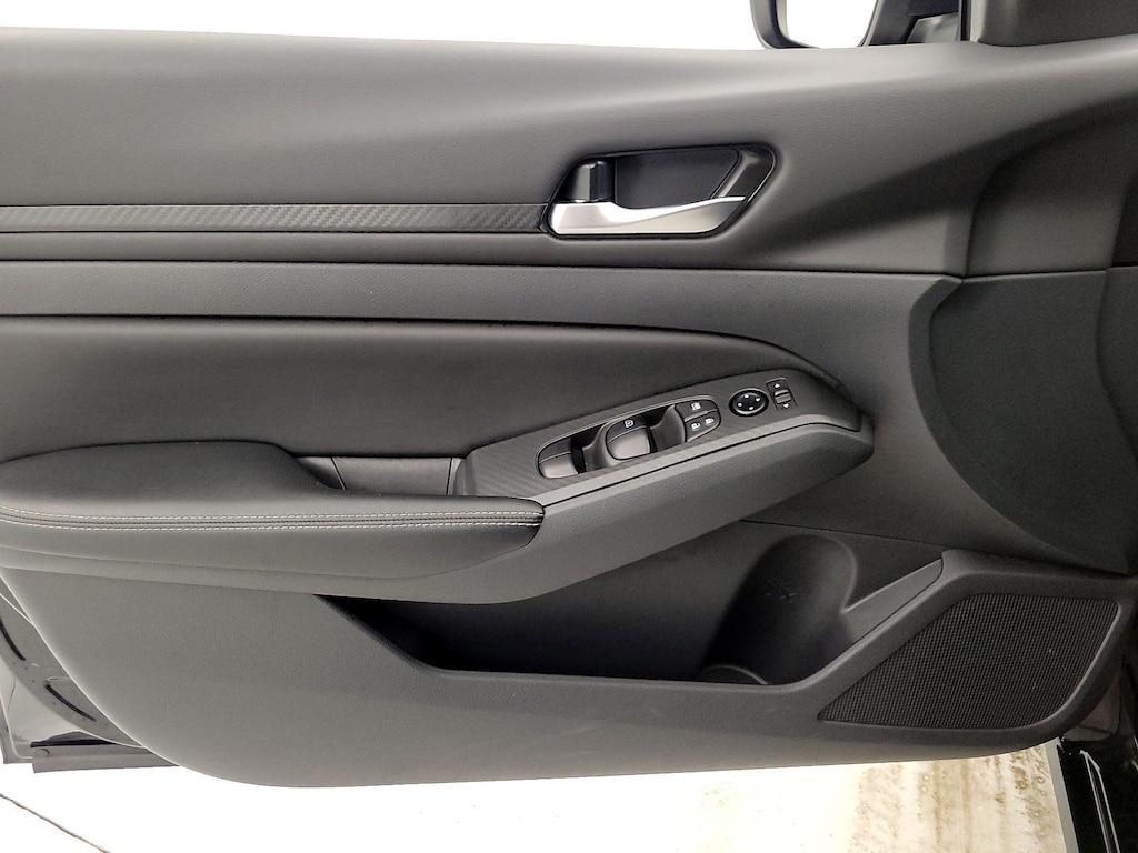 used 2025 Nissan Altima car, priced at $21,998