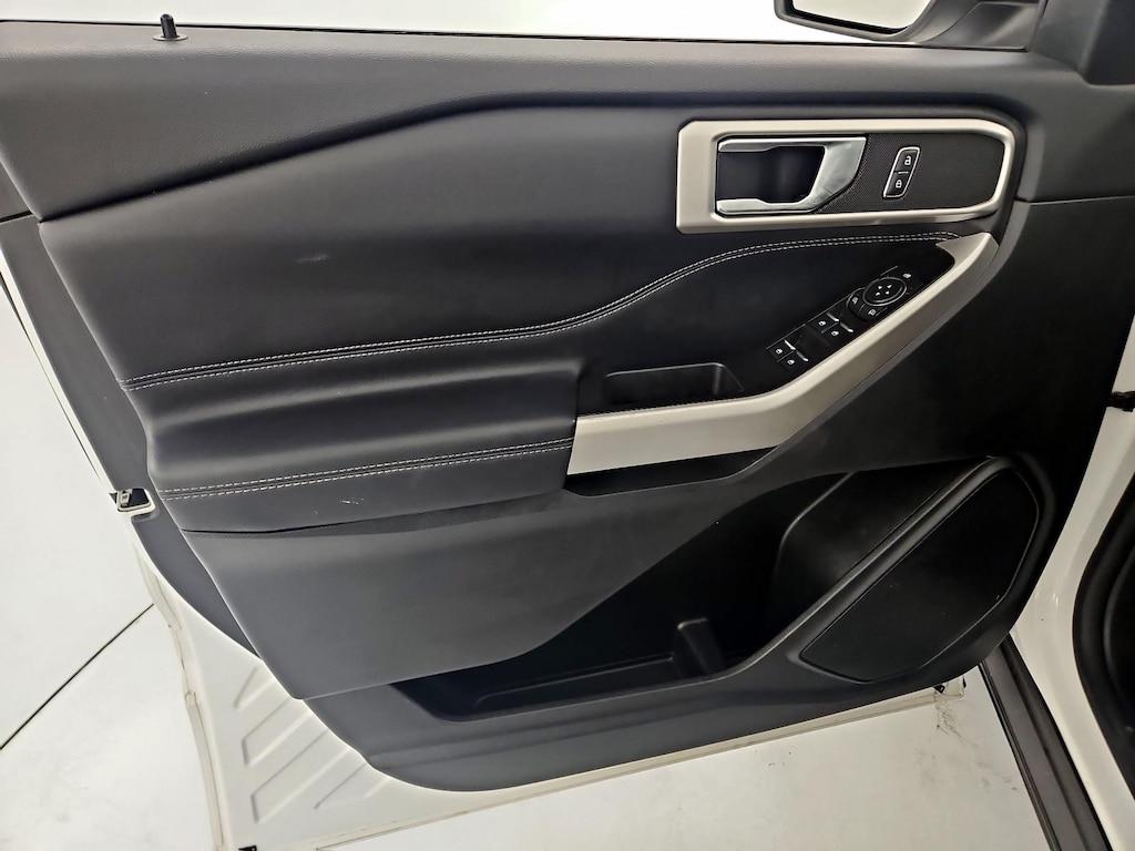 used 2022 Ford Explorer car, priced at $28,998