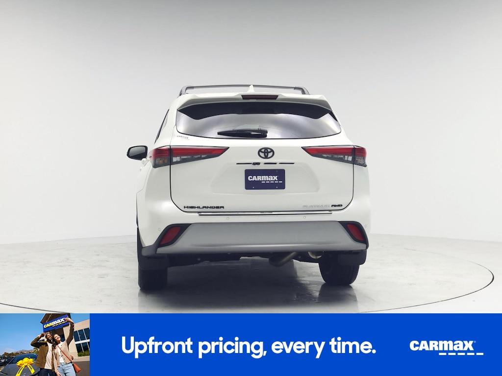 used 2021 Toyota Highlander car, priced at $37,998