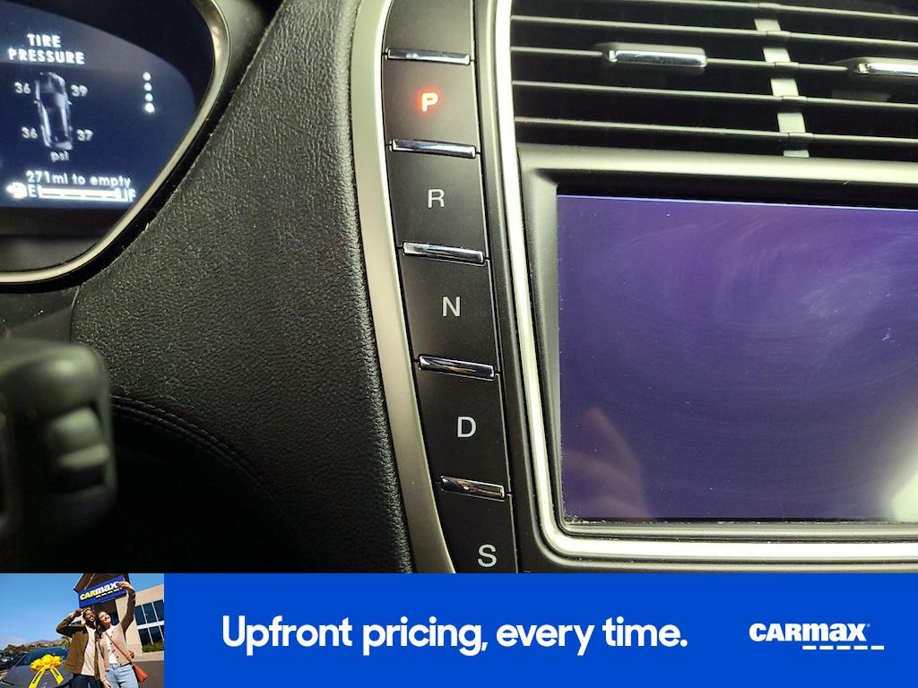 used 2020 Lincoln Nautilus car, priced at $27,998