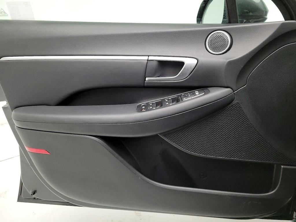 used 2025 Hyundai Sonata car, priced at $23,998