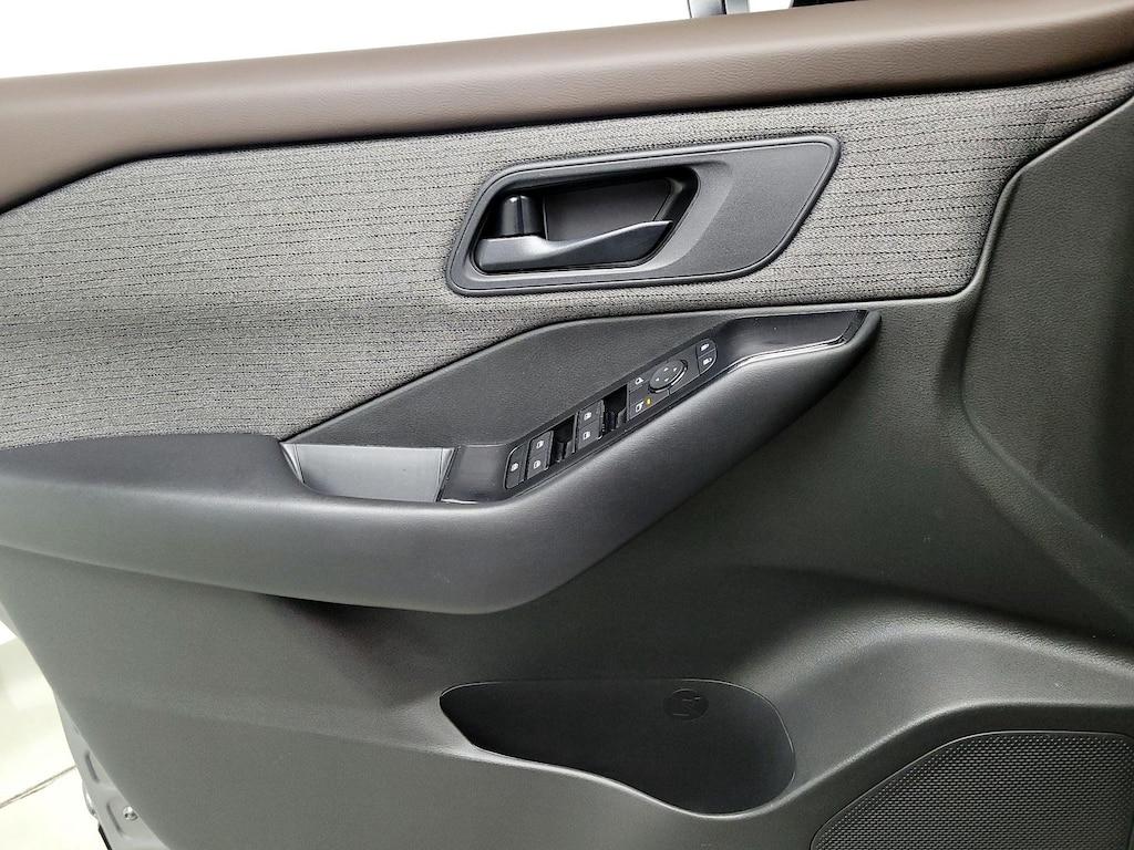 used 2023 Nissan Rogue car, priced at $21,998