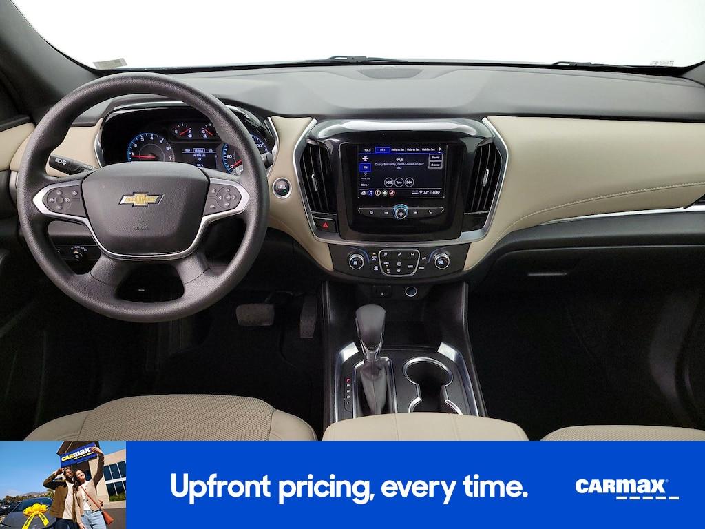 used 2022 Chevrolet Traverse car, priced at $25,998