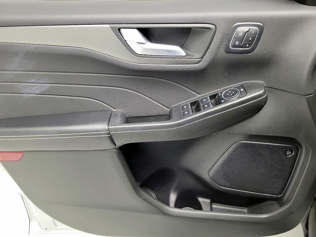 used 2023 Ford Escape car, priced at $24,998