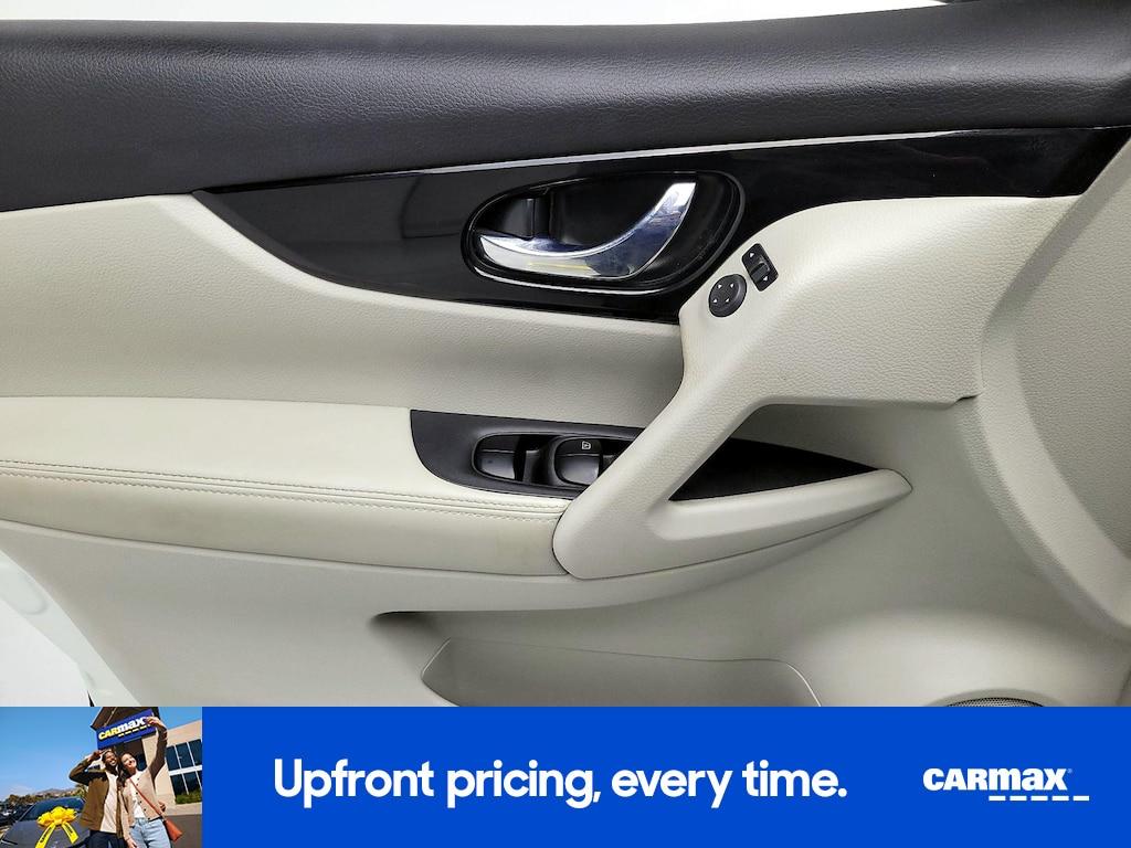 used 2022 Nissan Rogue Sport car, priced at $21,998