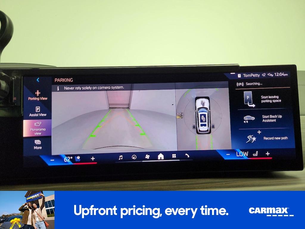 used 2024 BMW X7 car, priced at $71,998