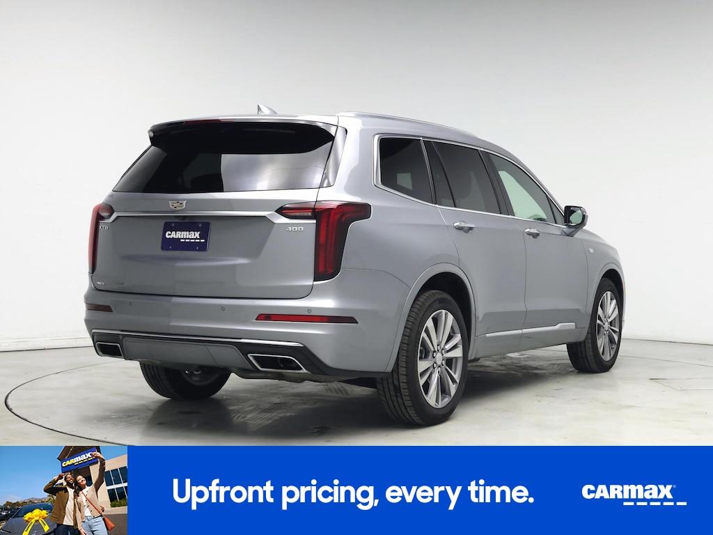 used 2025 Cadillac XT6 car, priced at $41,998