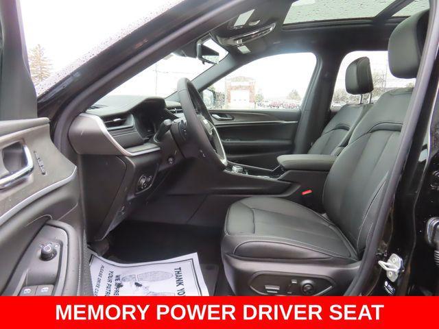 new 2026 Jeep Grand Cherokee L car, priced at $52,500