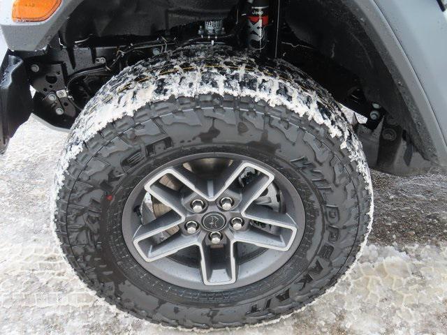 new 2026 Jeep Gladiator car, priced at $57,300