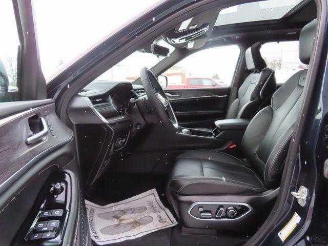 used 2024 Jeep Grand Cherokee car, priced at $42,877