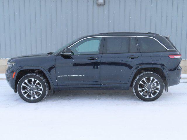 used 2024 Jeep Grand Cherokee car, priced at $42,877