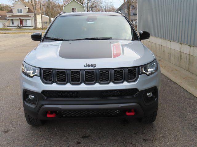 new 2026 Jeep Compass car, priced at $33,628