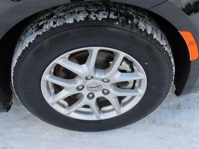 used 2024 Chrysler Pacifica car, priced at $28,277