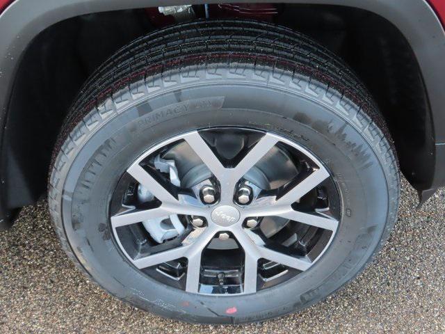 new 2025 Jeep Grand Cherokee L car, priced at $45,098