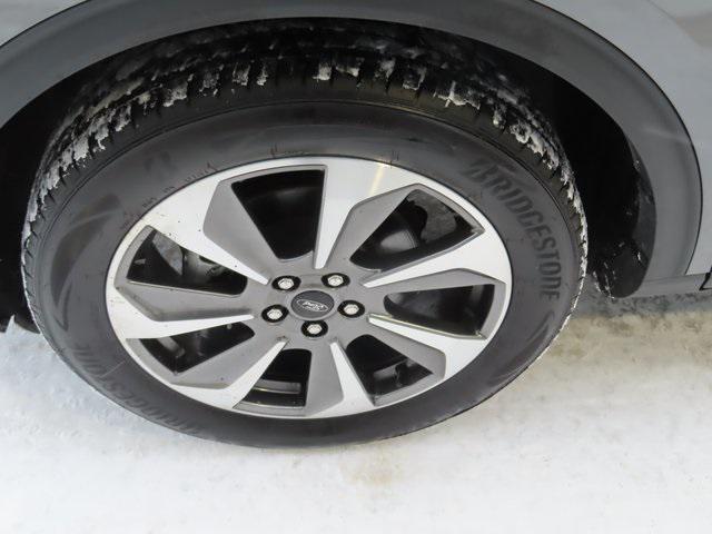 used 2024 Ford Escape car, priced at $25,995