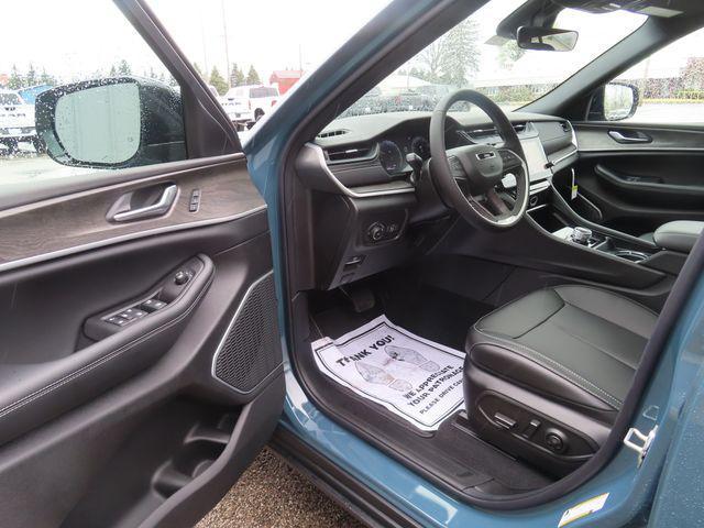 new 2026 Jeep Grand Cherokee L car, priced at $49,250