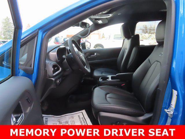 new 2026 Chrysler Pacifica car, priced at $49,684